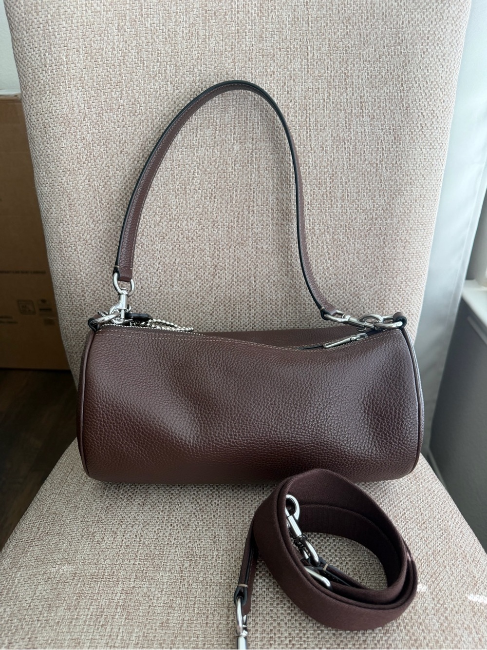 Coach Andre maple 30 with added charm - Picture 2 of 3